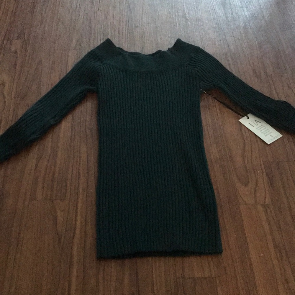 A green dress